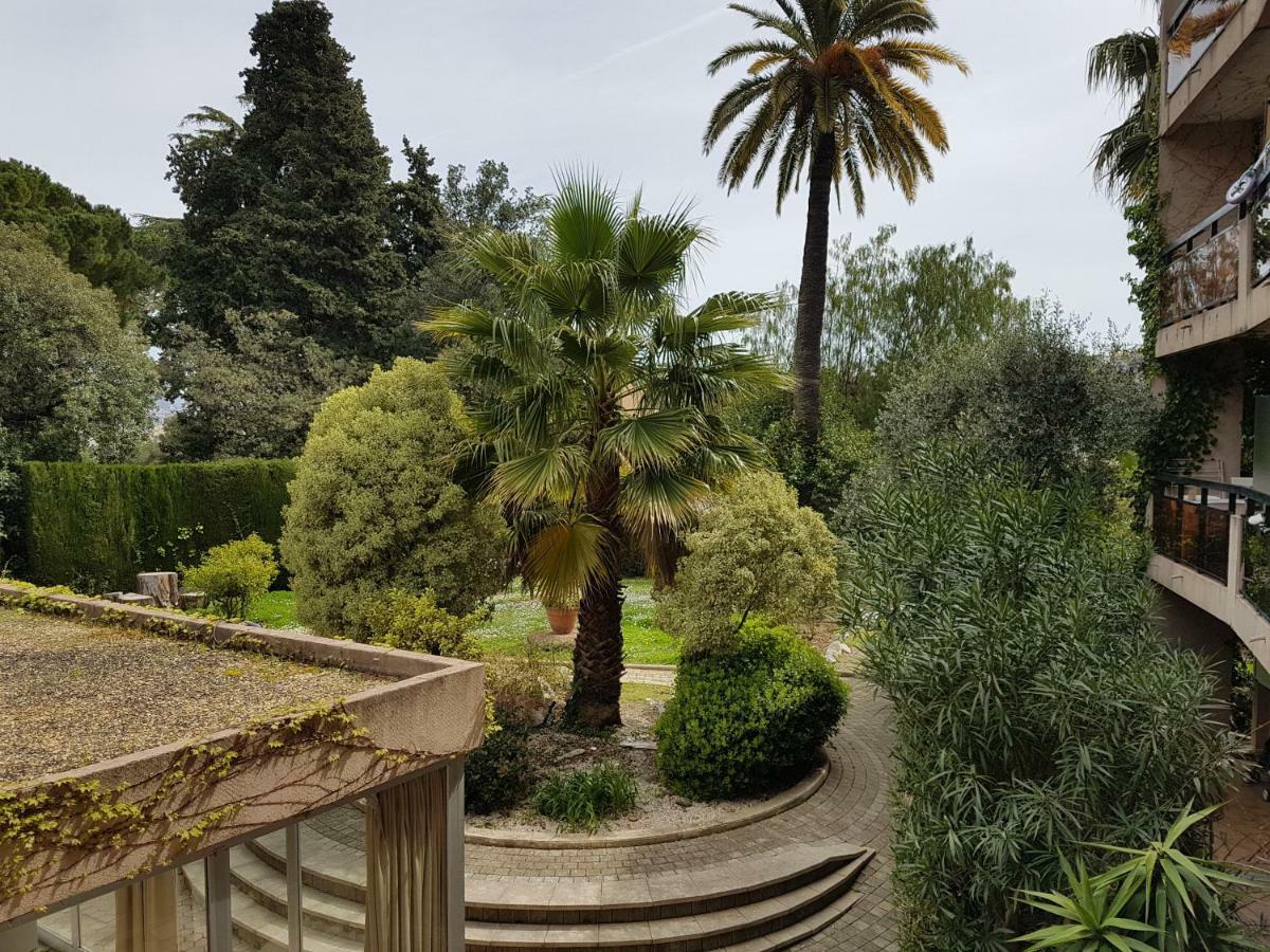 Les Palmiers A 700M De La Mer Nice Dış mekan fotoğraf